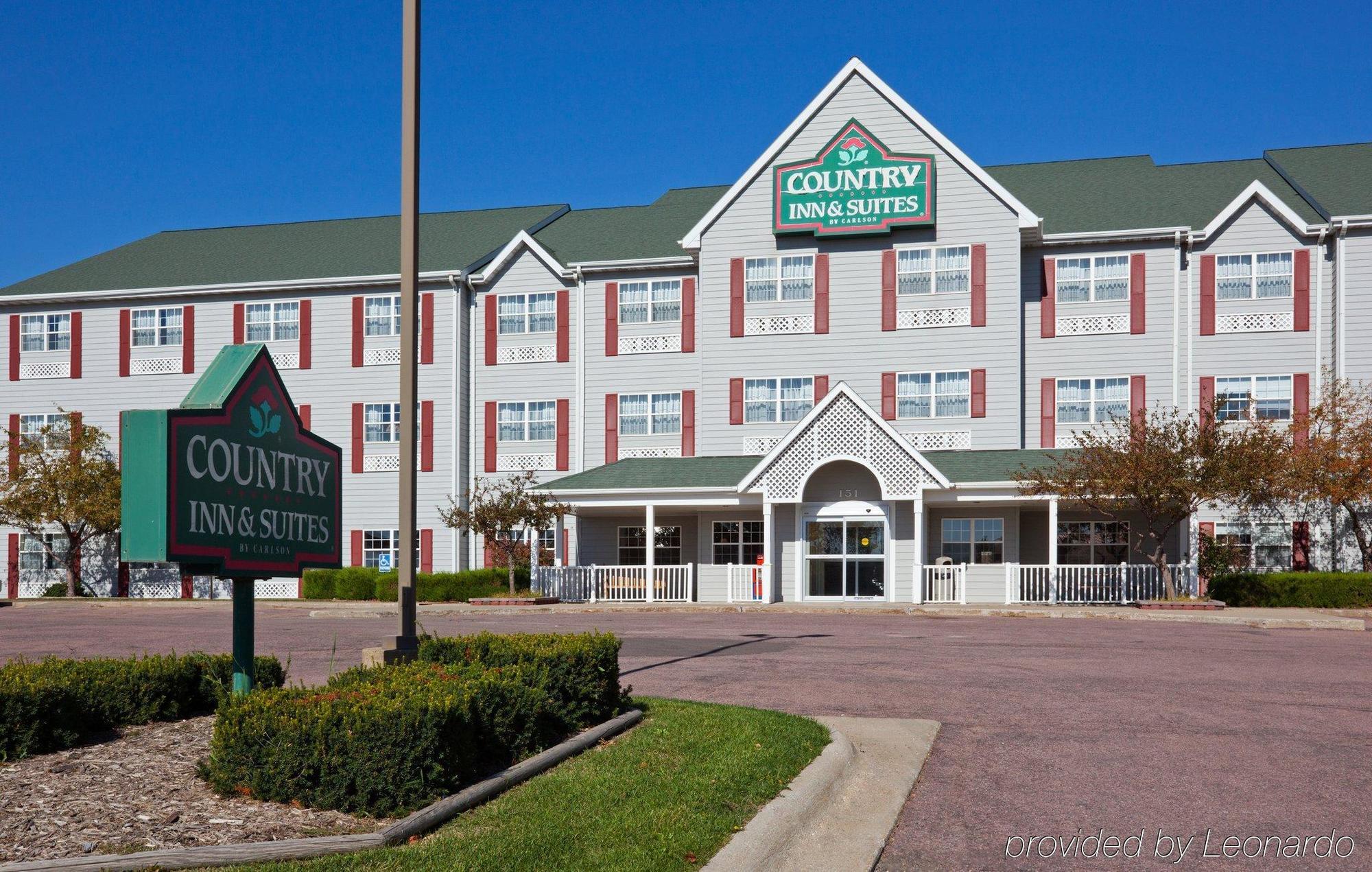 Country Inn & Suites By Radisson, Dakota Dunes, Sd מראה חיצוני תמונה